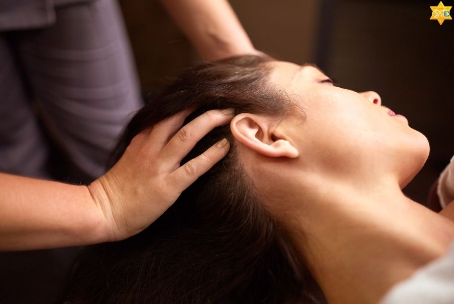 Massage đầu là gì