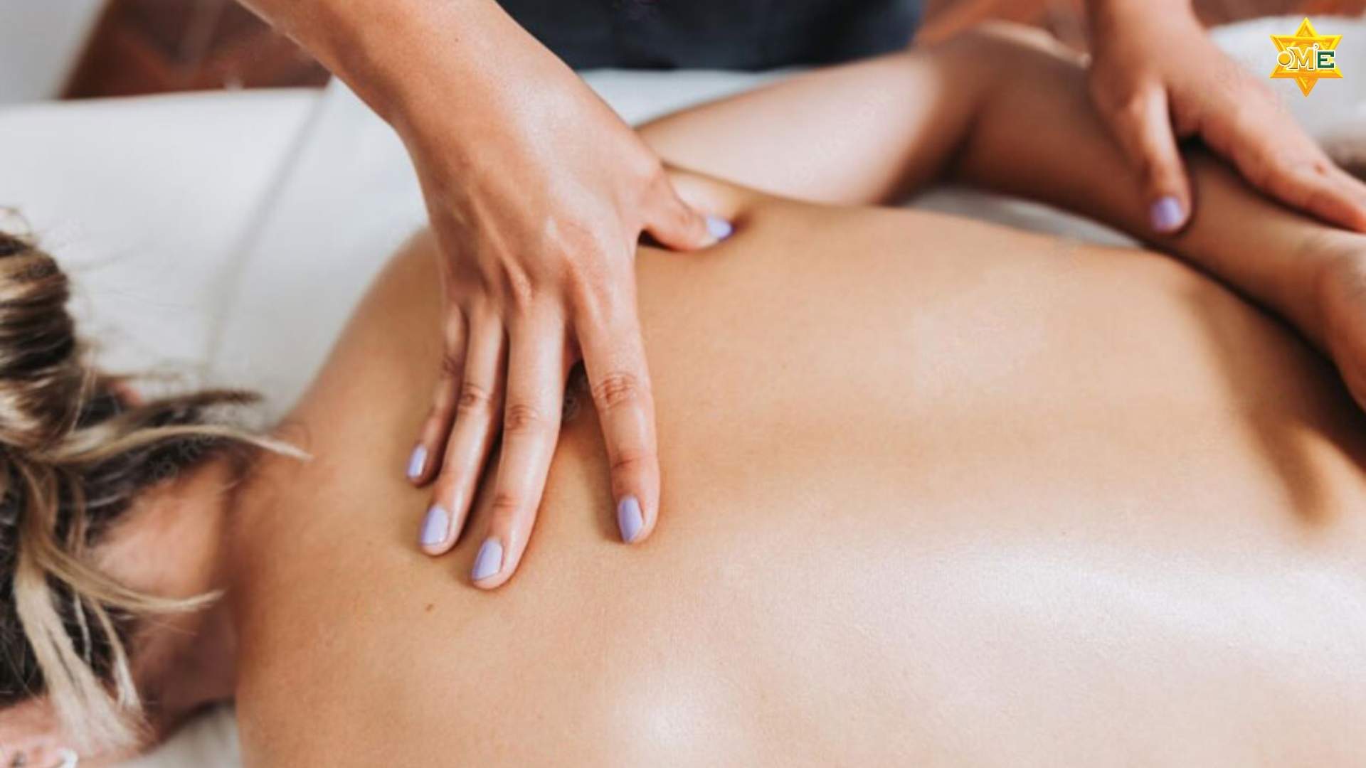 Bí quyết xoa bóp bấm huyệt sống khỏe