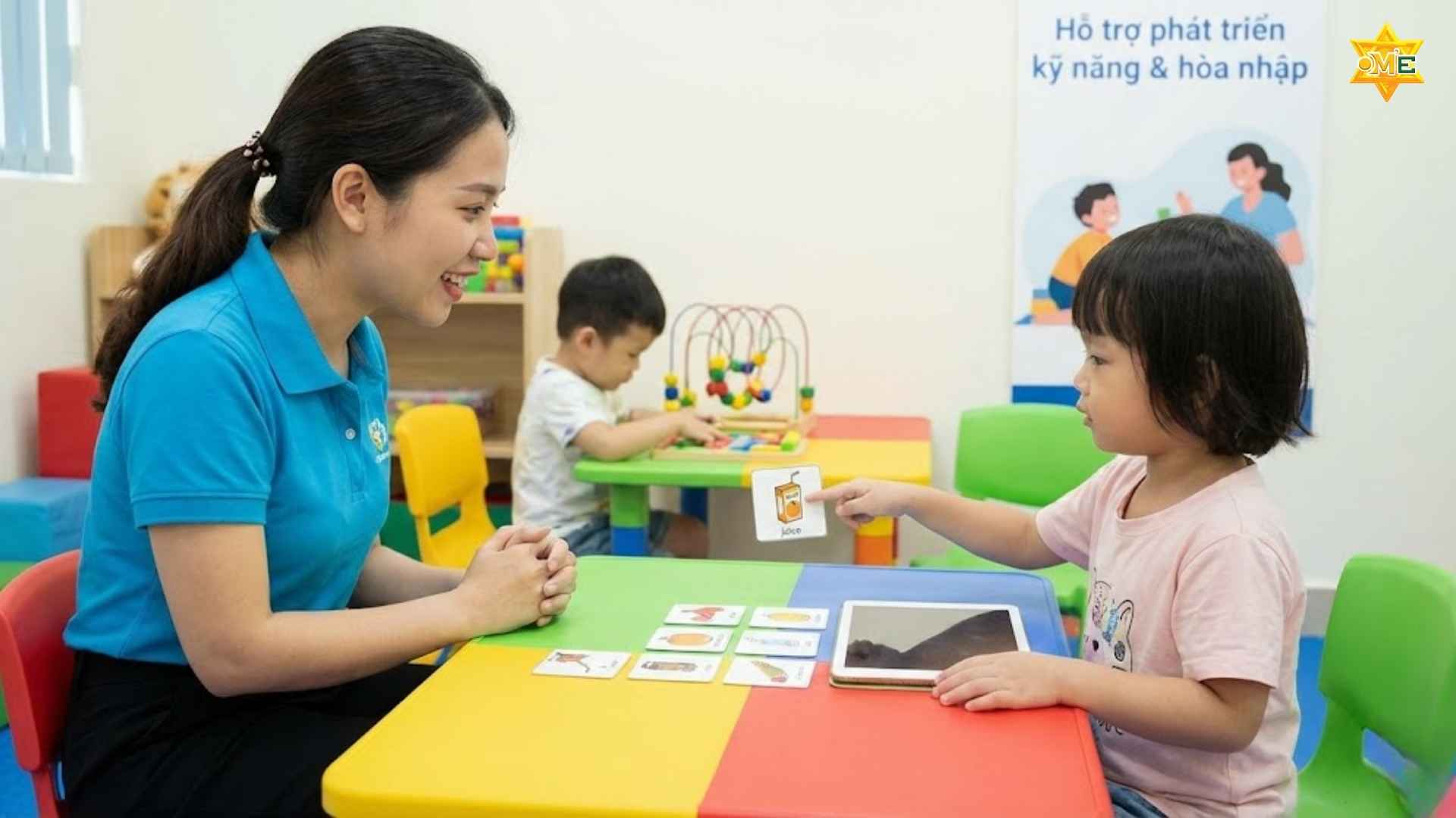 Rối loạn phổ tự kỷ ở trẻ là gì?