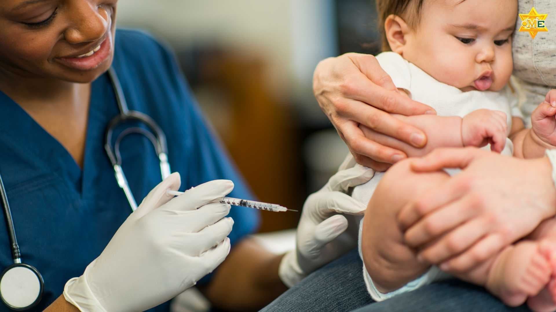 Vắc xin Rotavirus: Nên uống loại nào, giá bao nhiêu, có lưu ý gì?